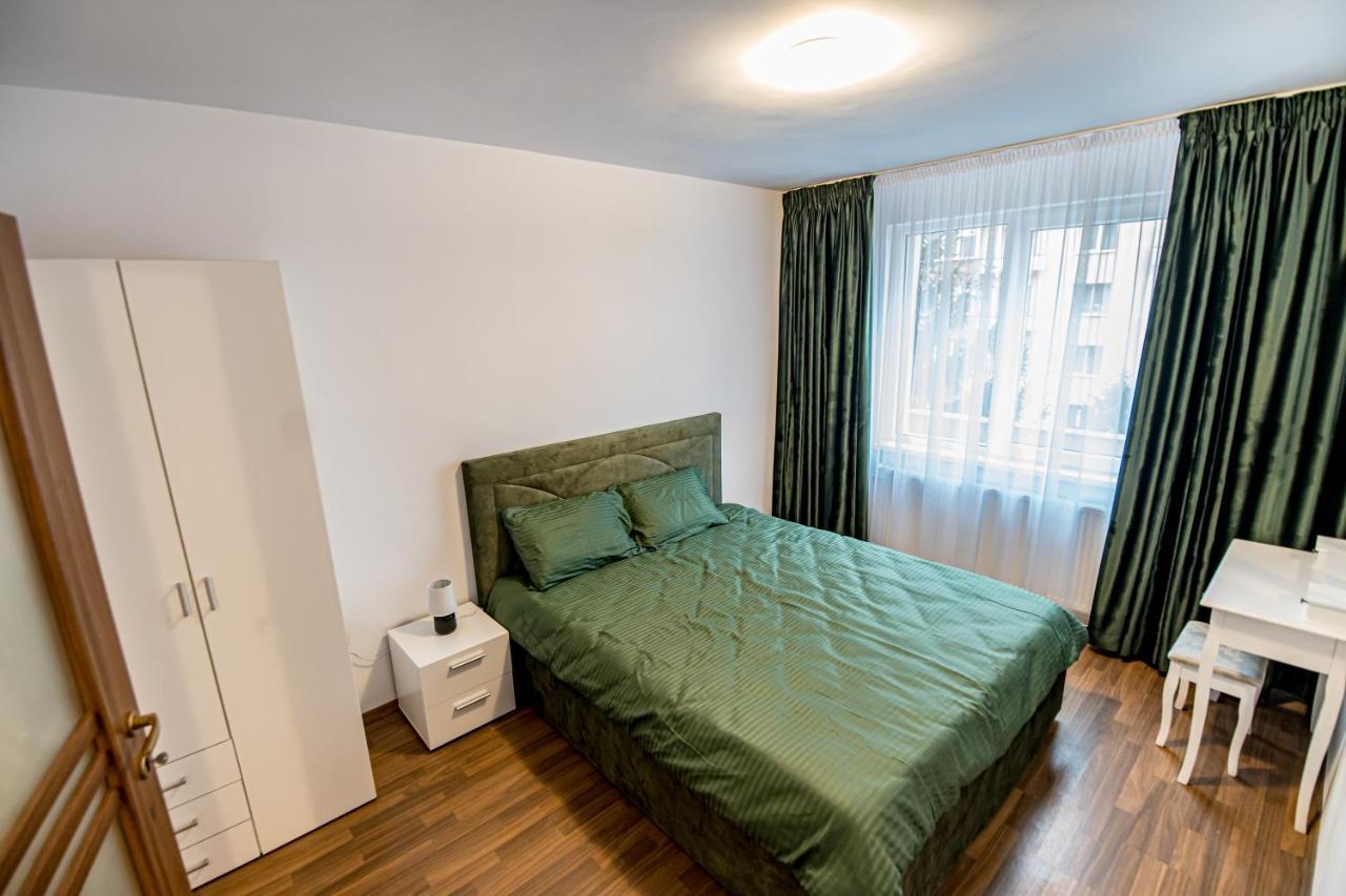 Apartament 3 Camere Royal Braszów Zewnętrze zdjęcie